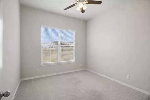 161 Chester Rd, Springtown, TX 76082 photo 9