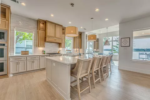 Kitchen - 13610 Park Harbor Dr, Eustace, TX 75124 photo 1 of 3