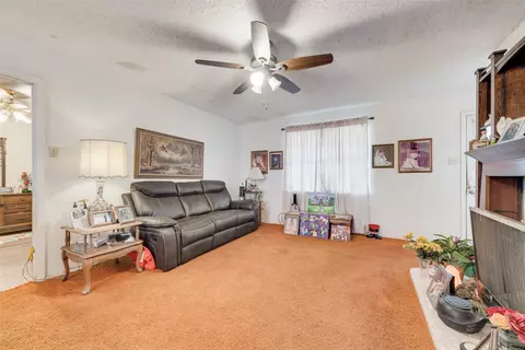 110 Hackberry St, Lancaster, TX 75146 photo 10