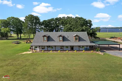 10073 Ferry Lake Rd, Oil City, LA 71061