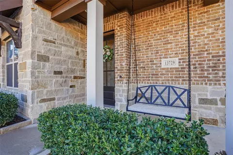 13729 Parkline Way, Aledo, TX 76008
