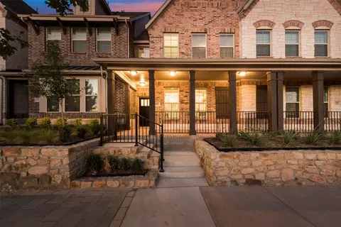 7853 Sunset Blvd, Rowlett, TX 75088