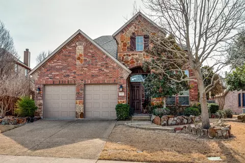 512 Castlewood Dr, Mckinney, TX 75071