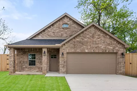101 N Goodman Ave, Kerens, TX 75144