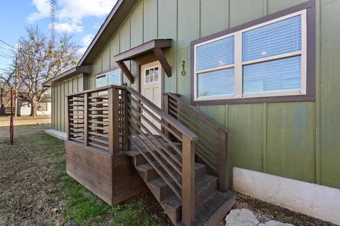 210 Hiland Ln, Pottsboro, TX 75076