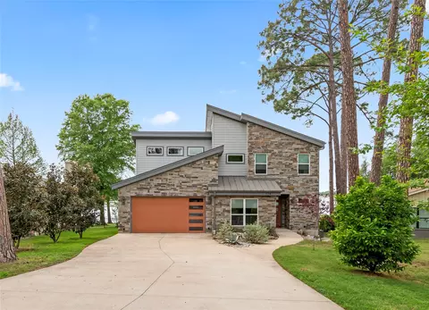 174 Ocean Dr, Gun Barrel City, TX 75156