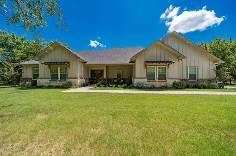 7679 Caddo Creek Rd, Quinlan, TX 75474