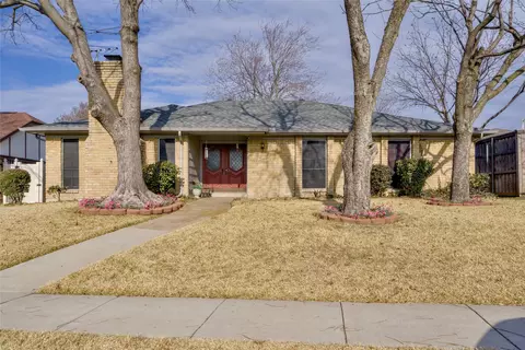 729 Maple Glen Dr, Garland, TX 75043
