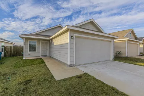 5823 Grindstone Dr, Forney, TX 75126