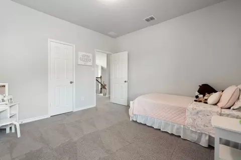 Bedroom - 9112 Conroe Dr, Argyle, TX 76226 photo 6 of 8
