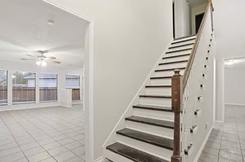 Entry Way - 4147 Cedar Dr, Grapevine, TX 76051 photo 2 of 4