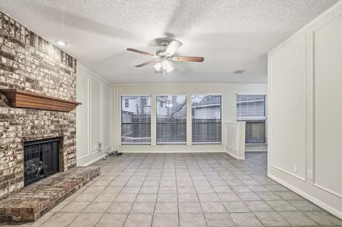 Living - 4147 Cedar Dr, Grapevine, TX 76051 photo 3 of 4