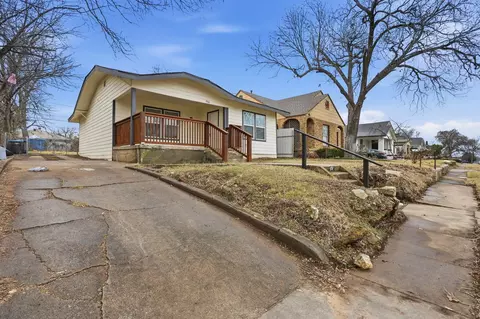 936 E Ramsey Ave, Fort Worth, TX 76104