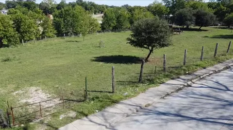 2001 Wagon Wheels Trl, Dallas, TX 75241