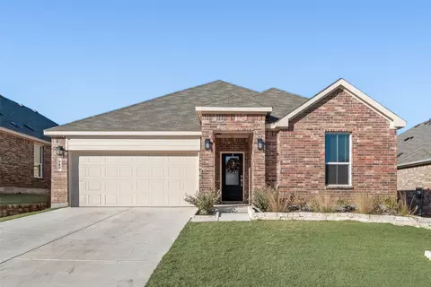 343 Sedalia Trl, Justin, TX 76247
