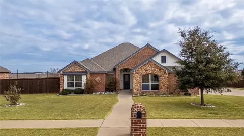 110 S Meadow Dr, Ferris, TX 75125