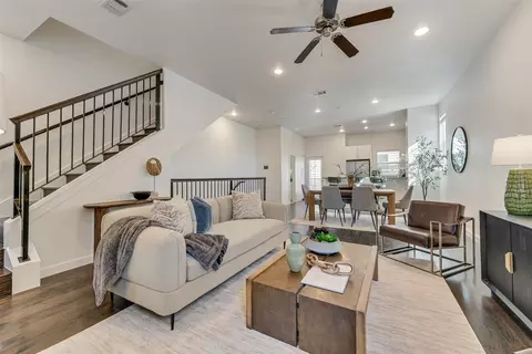 3200 Ross Ave #28, Dallas, TX 75204