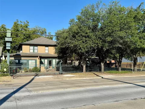 203 N Rockwall Ave # B, Terrell, TX 75160