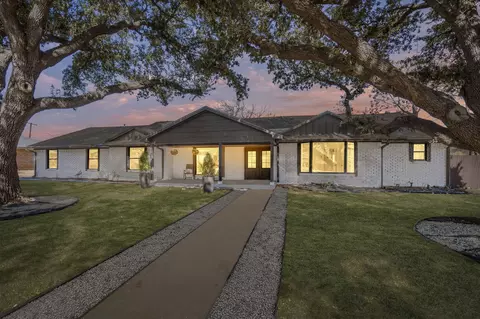 3851 Goodfellow Dr, Dallas, TX 75229