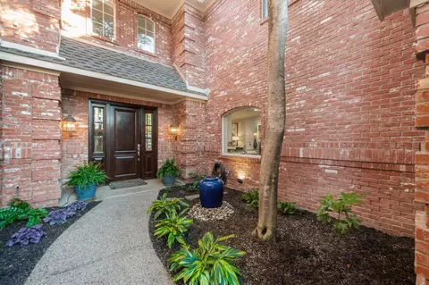 1810 Lakeshore Ct, Mckinney, TX 75072