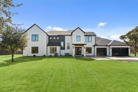 5020 Montgomery Rd, Midlothian, TX 76065