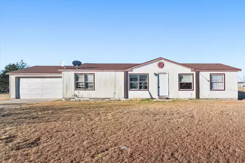377 NW County Road 2005, Corsicana, TX 75110