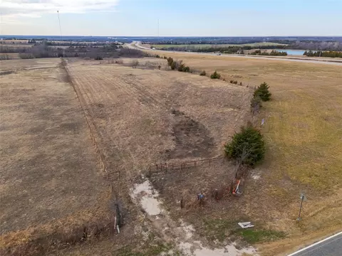 18528 E Fm 1396, Windom, TX 75492 photo 23