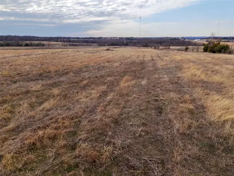 18528 E Fm 1396, Windom, TX 75492 photo 14