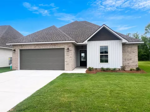 757 Venecia Dr, Bossier City, LA 71111