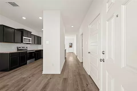 Entry Way - 117 Adaline Bnd, Mcgregor, TX 76657 photo 1 of 5