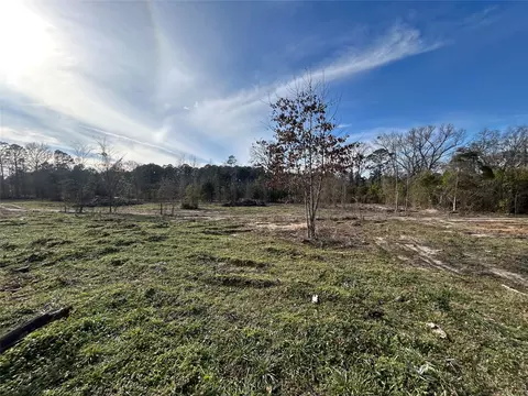 9219 County Road 152 N, Overton, TX 75684