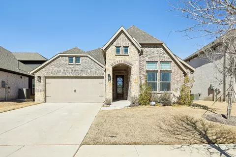 1317 Clear Fork St, Aubrey, TX 76227