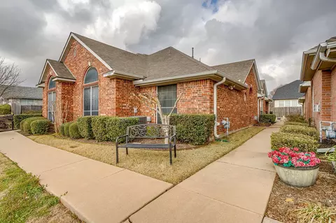 2311 Ragland Rd, Mansfield, TX 76063