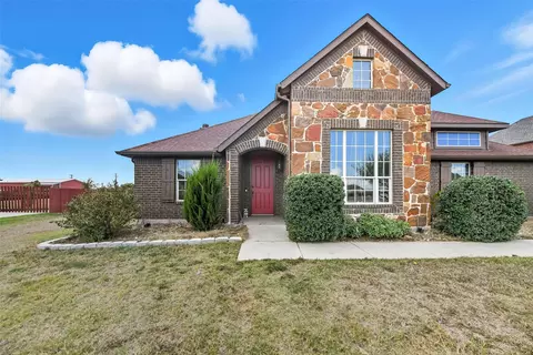 325 Montana Ct, New Fairview, TX 76078