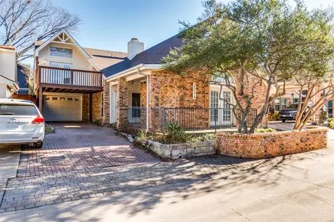 3216 Trevolle Pl, Dallas, TX 75204