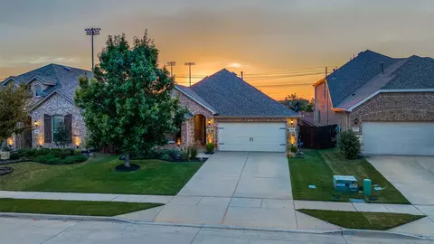 View/Area - 413 Yellowstone Dr, Celina, TX 75009 photo 2 of 8