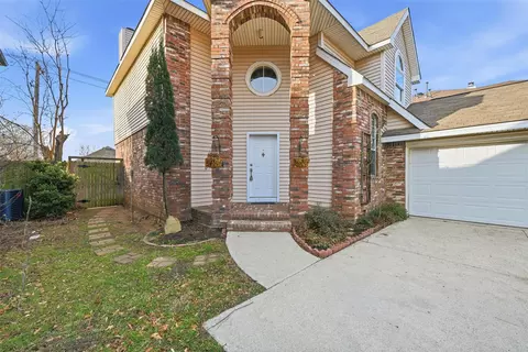 8852 Tyne Trl, Fort Worth, TX 76118