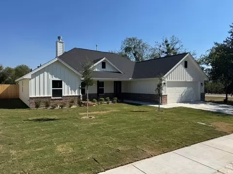 610 N N Ml, Weatherford, TX 76086