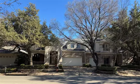 16701 Village Ln, Dallas, TX 75248