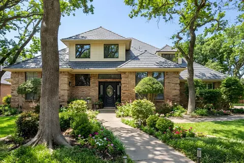 4706 El Salvador Ct, Arlington, TX 76017