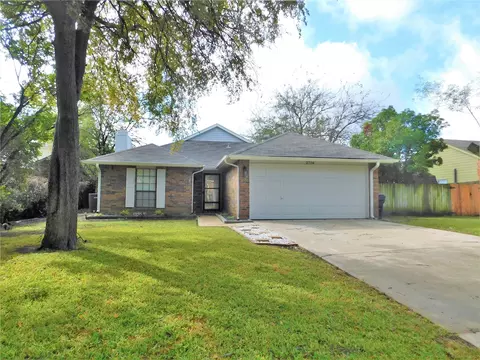 2716 Mistywood Ln, Denton, TX 76209