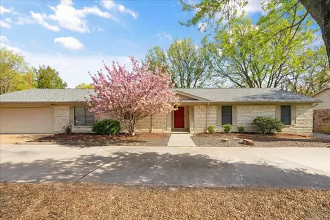 5105 Fairway Cir, Granbury, TX 76049