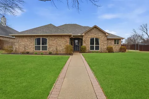 1608 Quail Holw, Cleburne, TX 76033