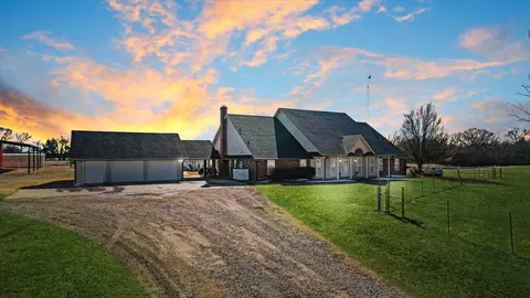 1628 County Road 2605, Bonham, TX 75418