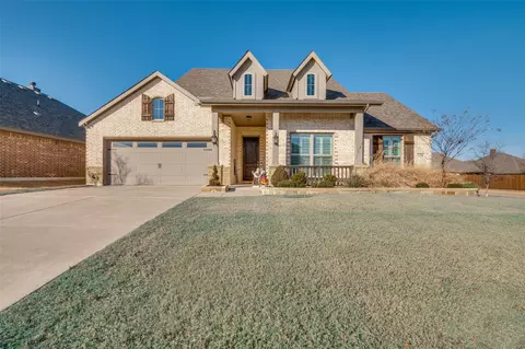 229 Wolf Creek Dr, Waxahachie, TX 75165