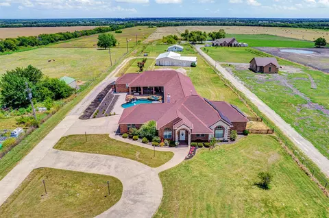 1627 Fm 547, Farmersville, TX 75442