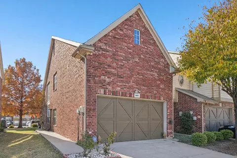 1049 Colonial Dr, Coppell, TX 75019