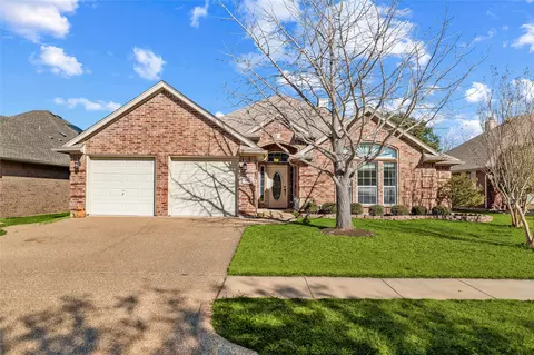 4207 Fox Ct, Arlington, TX 76001
