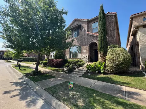 119 Palacio St, Irving, TX 75039