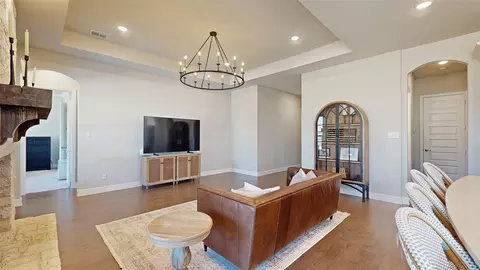Living - 817 Fallbrook Ave, Denton, TX 76210 photo 4 of 4